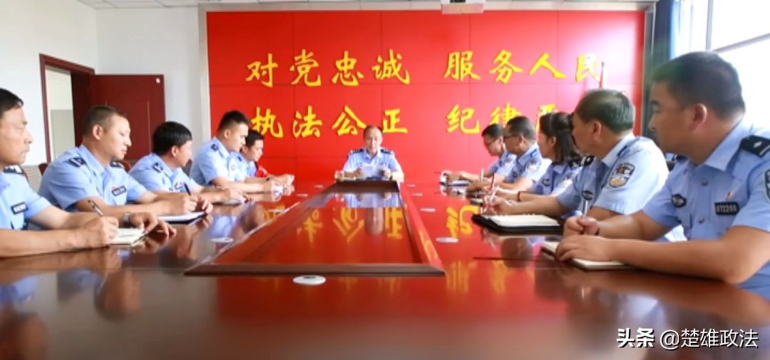 【人物专访】南华县扫黑除恶专项斗争取得阶段性成效成功打掉涉黑涉恶团伙3个！