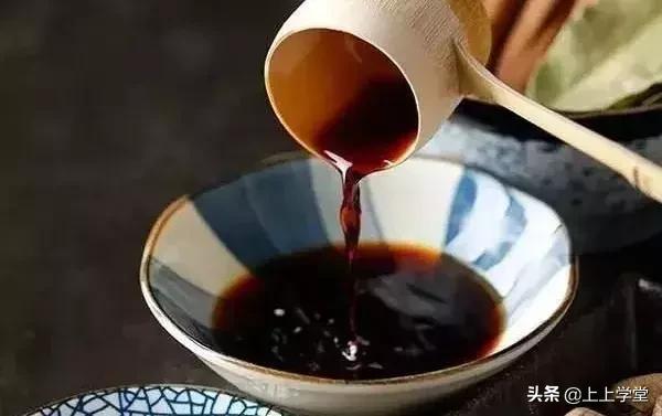 上瘾、暴利和健康，周黑鸭一颗盐背后的经济世界