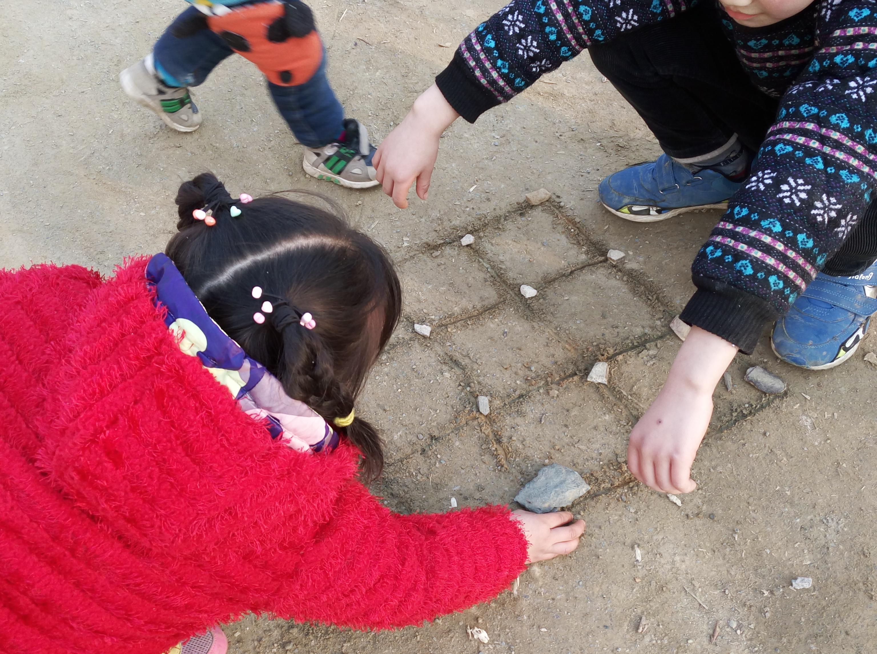 屋后坟门前水,屋后水不归有什么说法