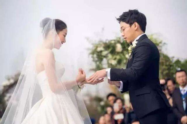 邹凯与妻子周捷因为体操结缘图片,男子体操邹凯参加了几届奥运会