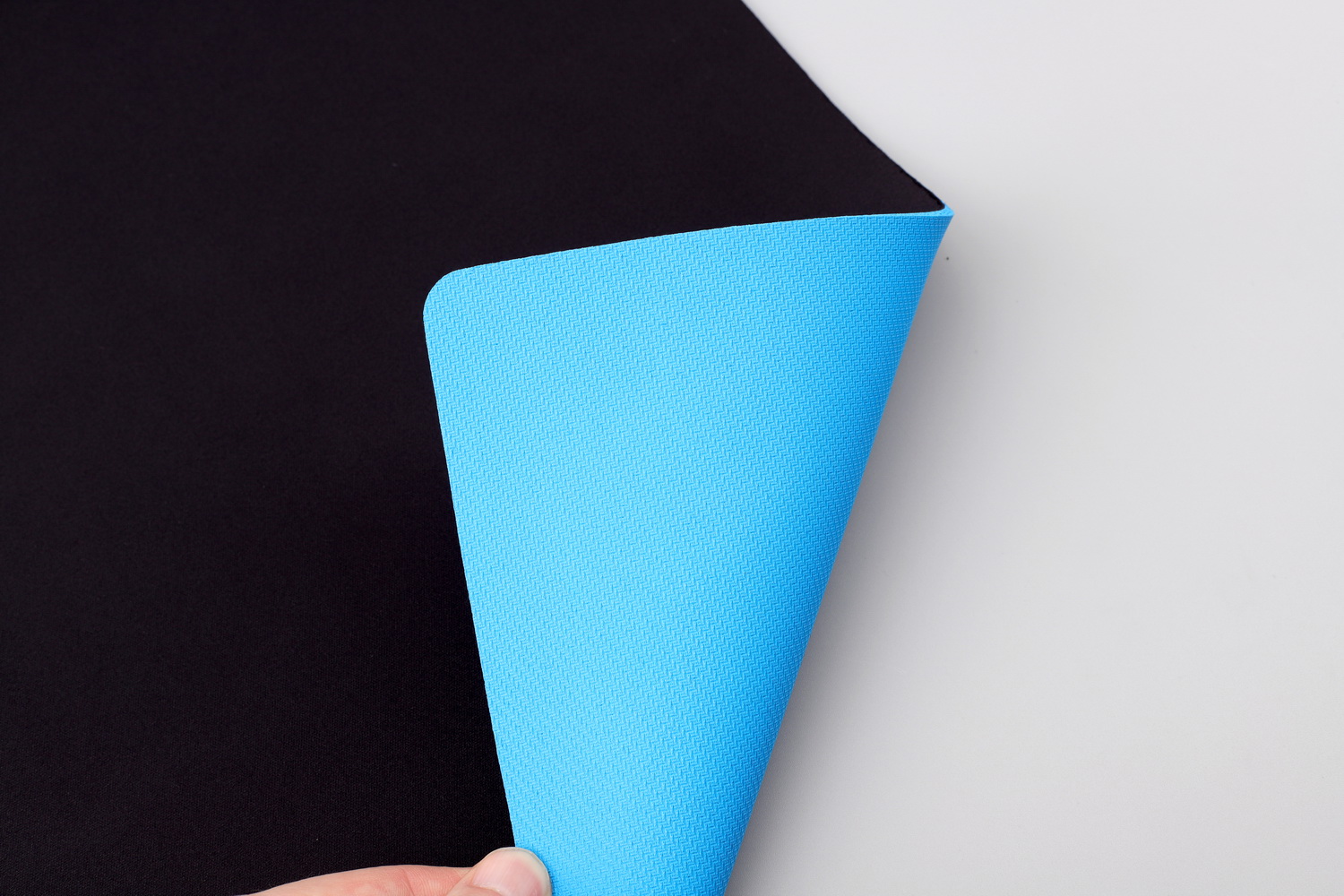 罗技gpw适合哪个鼠标垫,罗技gpw配什么鼠标垫