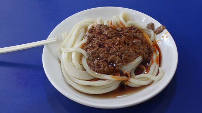 西安打卡回民街,来西安第一件事打卡回民街