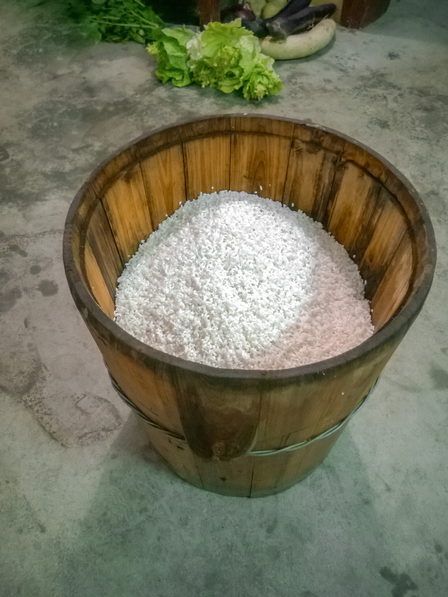 客家娘酒梅州客家特产玻璃瓶,客家娘酒舌尖上的客家文化