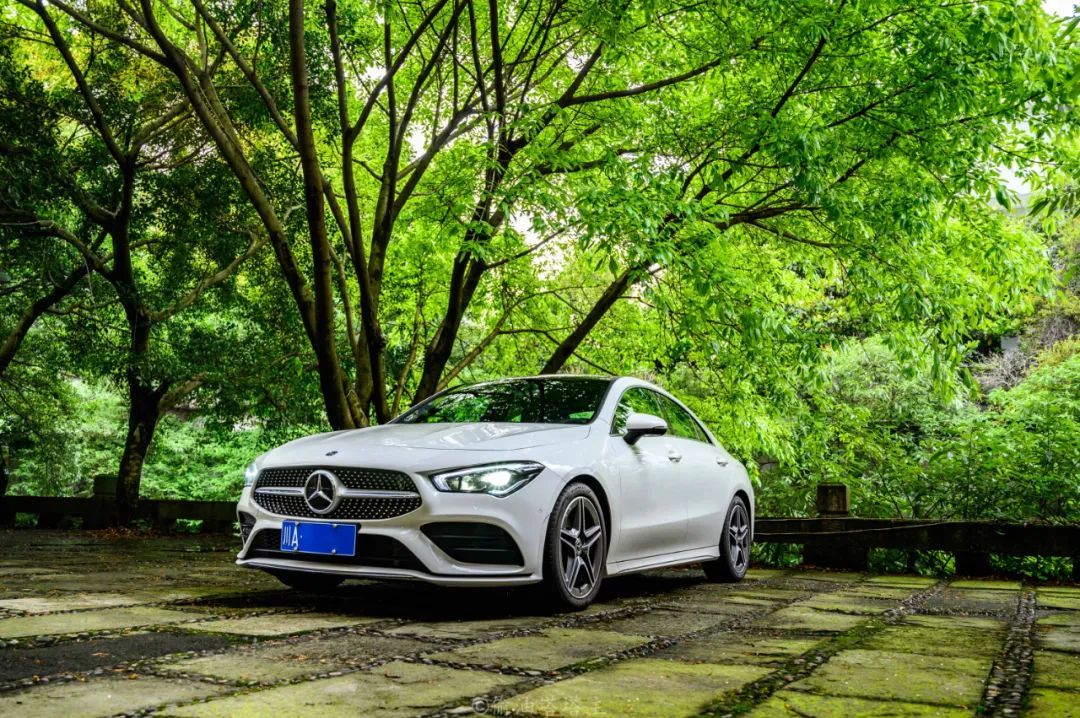 2016款奔驰cla200值得入手吗,奔驰cla200动感型16款测评