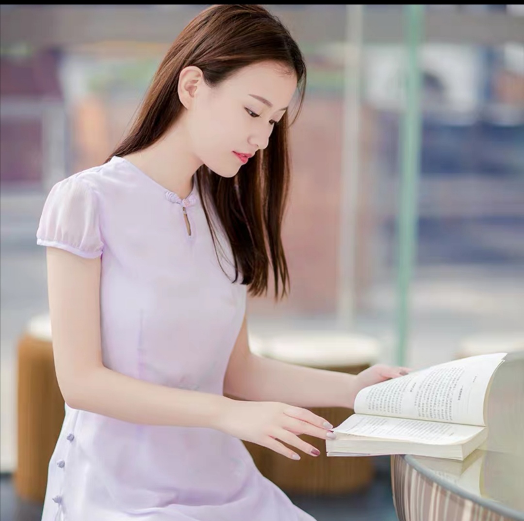 时光被谁卷起，开合中写下回忆