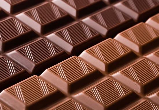 酸奶脆皮雪糕的做法不用巧克力,自制巧克力脆皮雪糕不用奶油酸奶