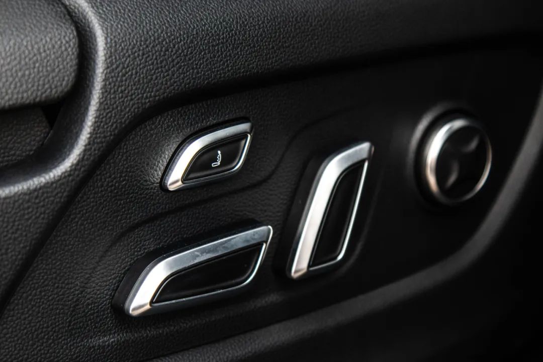 「试驾」荣威iMAX8，国产MPV的春天要来了？