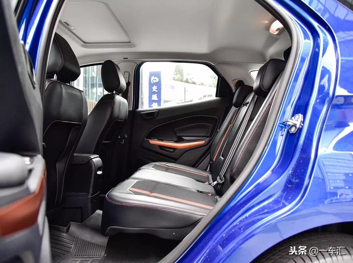 新款福特翼搏尺寸,福特小型suv翼搏二手车报价