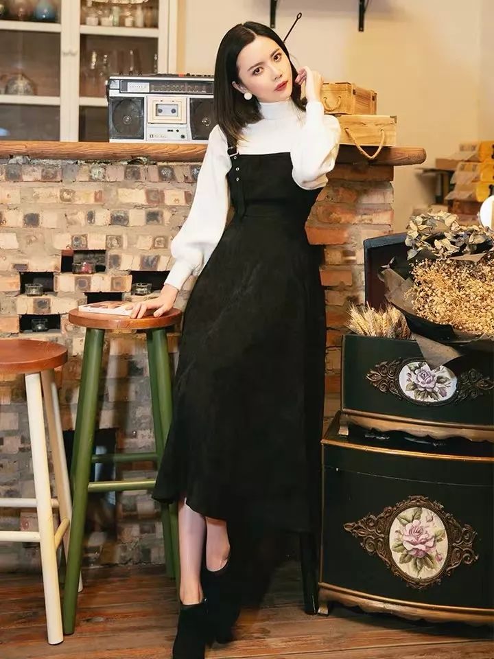 曾经土掉渣的奶奶辈“灯芯绒”，如今却是时尚界的战袍！真香！