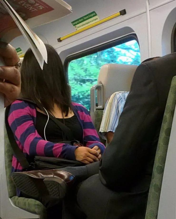 高中时暗恋的同学,高中暗恋班上女同学