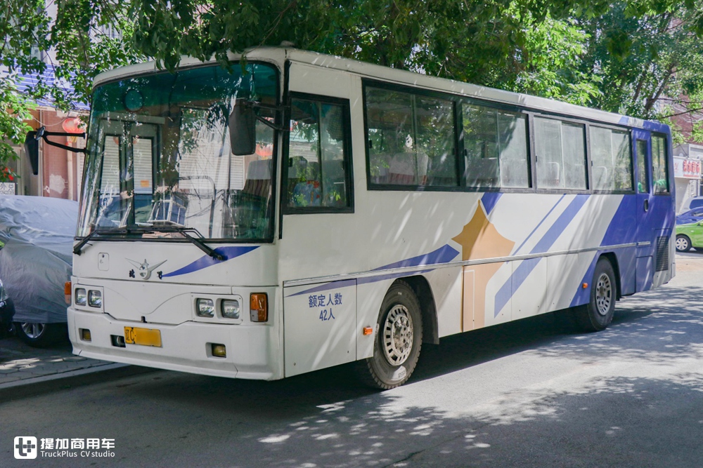 国产客车先行者,为我国客车发展打下基础,沈飞客车还有人记得吗?