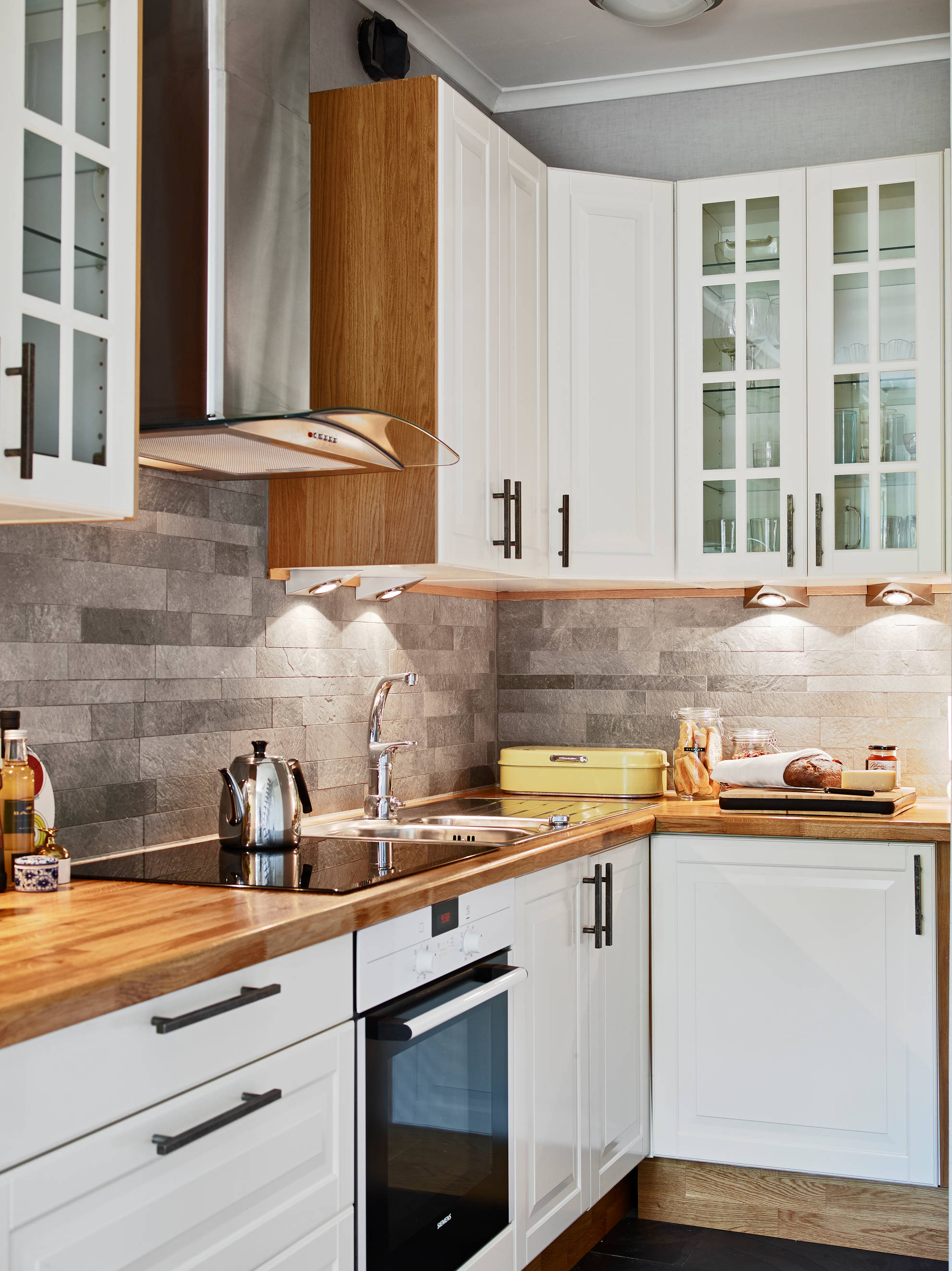 高层厨房用集成灶还是侧吸油烟机,油烟机侧吸和集成灶侧吸