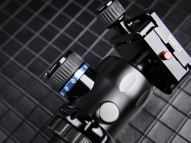 思锐1005和1205选哪个,思锐三脚架t1005