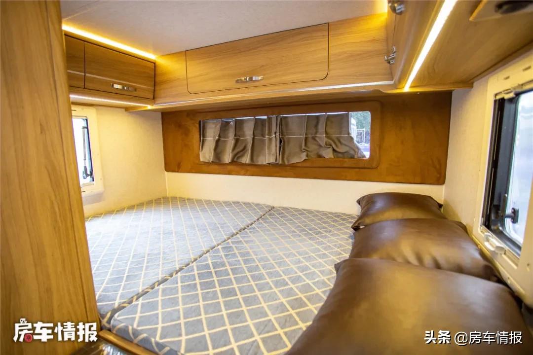 售价不足6万元国产房车,军车民用版房车