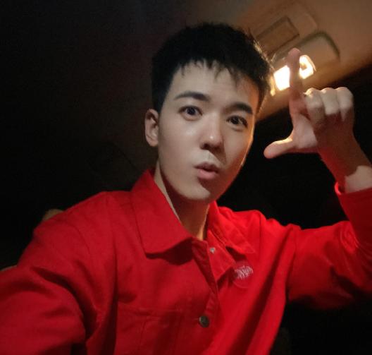 仝卓还在快乐吗,仝卓那时候火吗