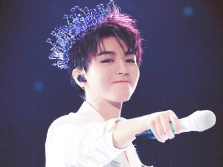 王俊凯开公司,王俊凯应聘公司