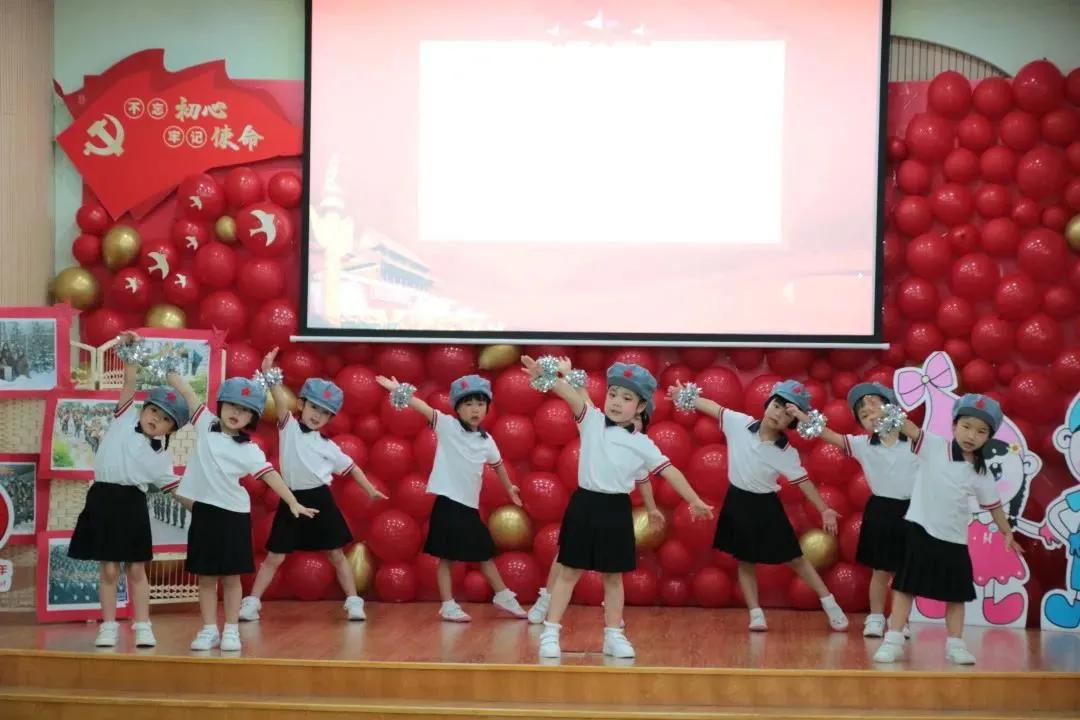 童心向党幼儿园建党节创意视频,童心向党100周年幼儿园活动