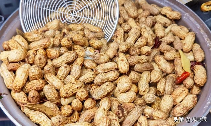 做水煮花生米家常做法,做水煮花生米做法