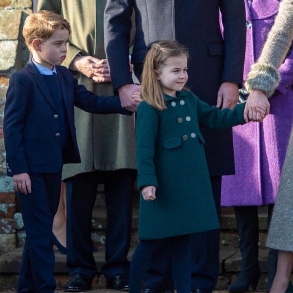 英王室夏洛特公主照片,英国王室威廉和凯特十周年视频