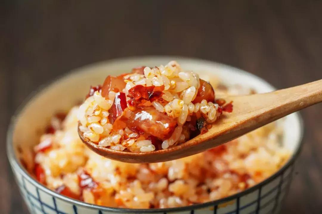 无敌下饭酱推荐,广式腊肠酱拌饭