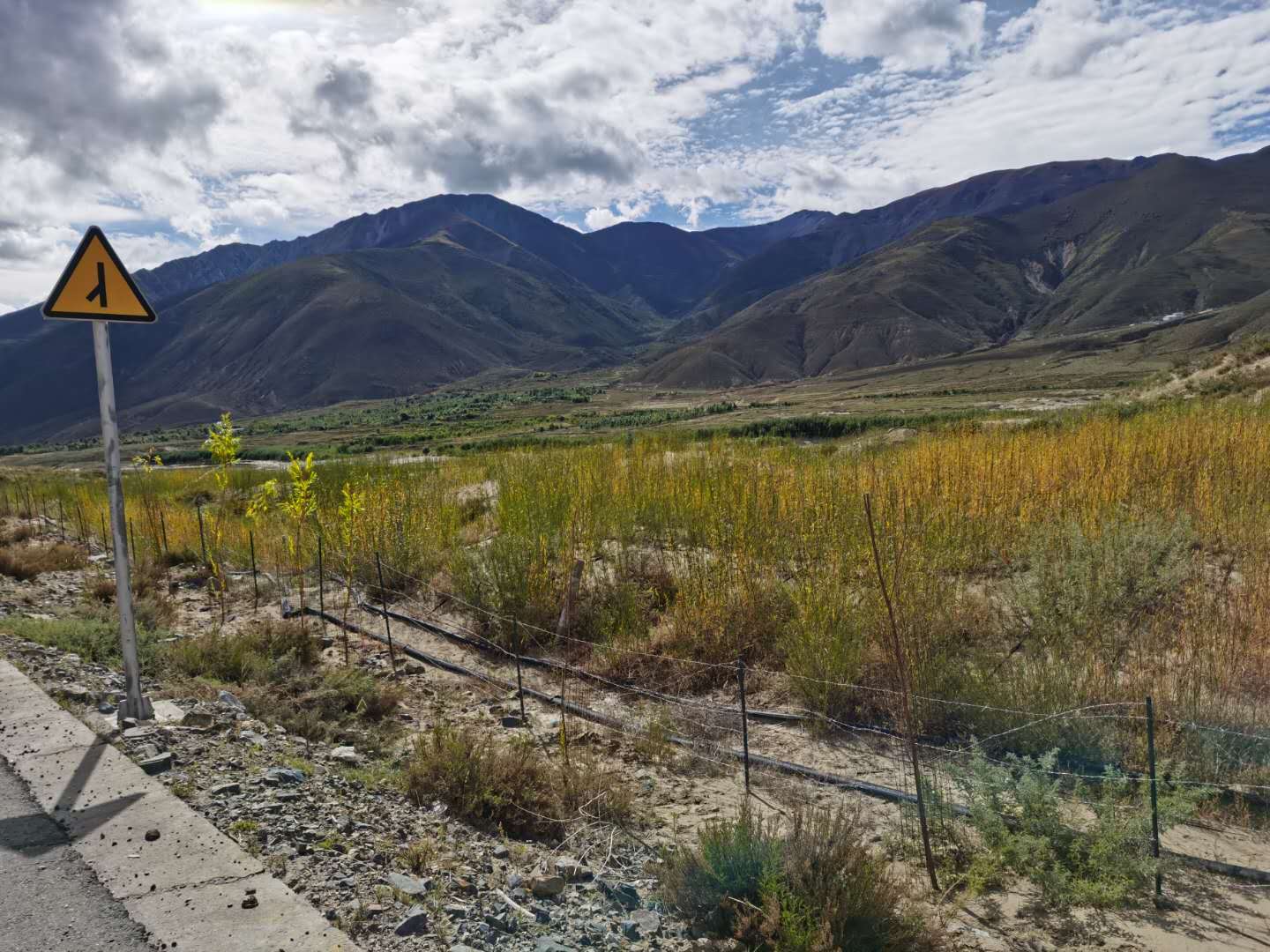 鬼哥的五万里D57说说印度这样的邻居-2（山南市-加查县）