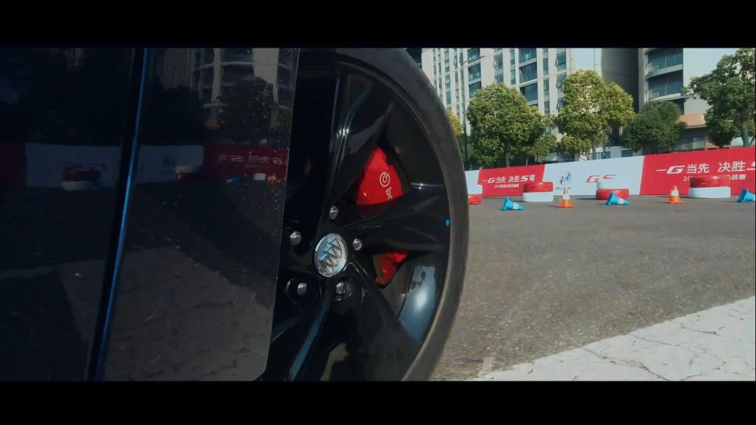 君威2.0t9at质量怎么样,19款君威gs赛道