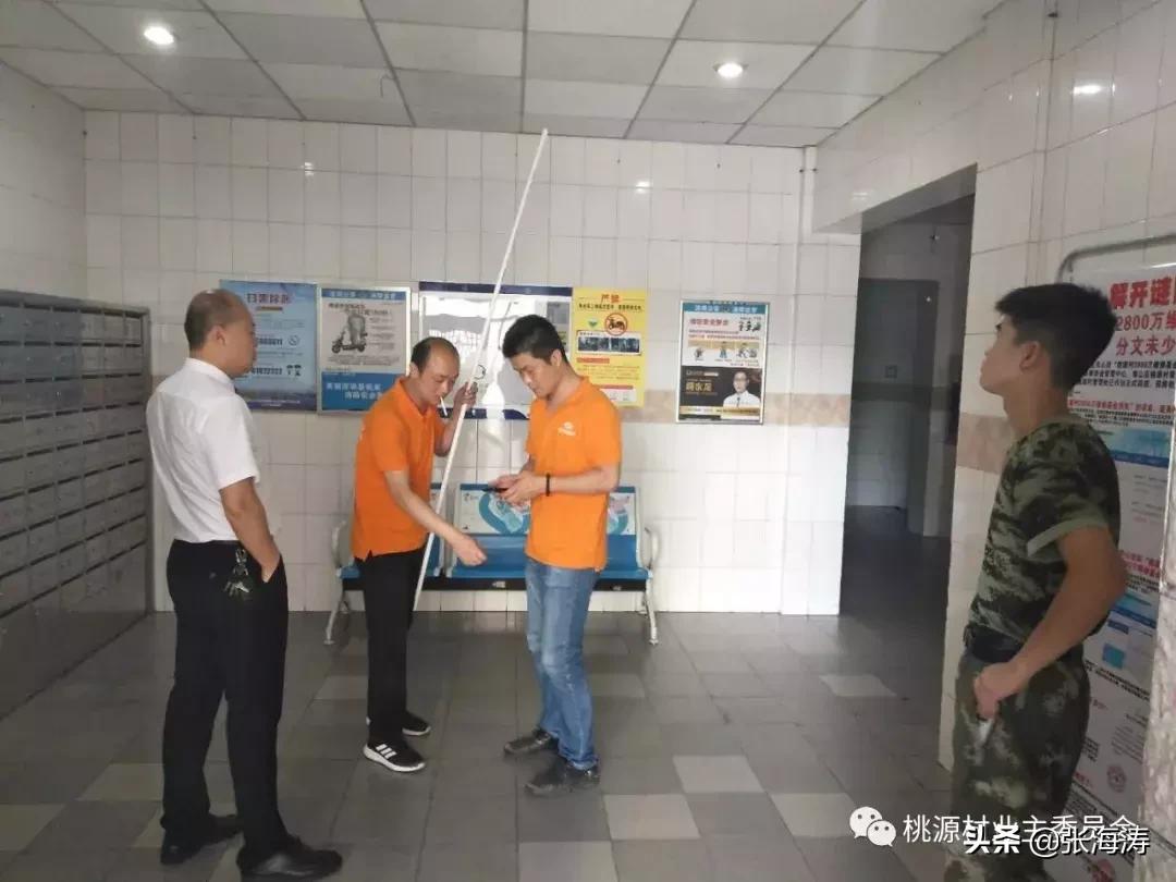 物业回应小区架空层失火,物业保安发现火情的处理方法