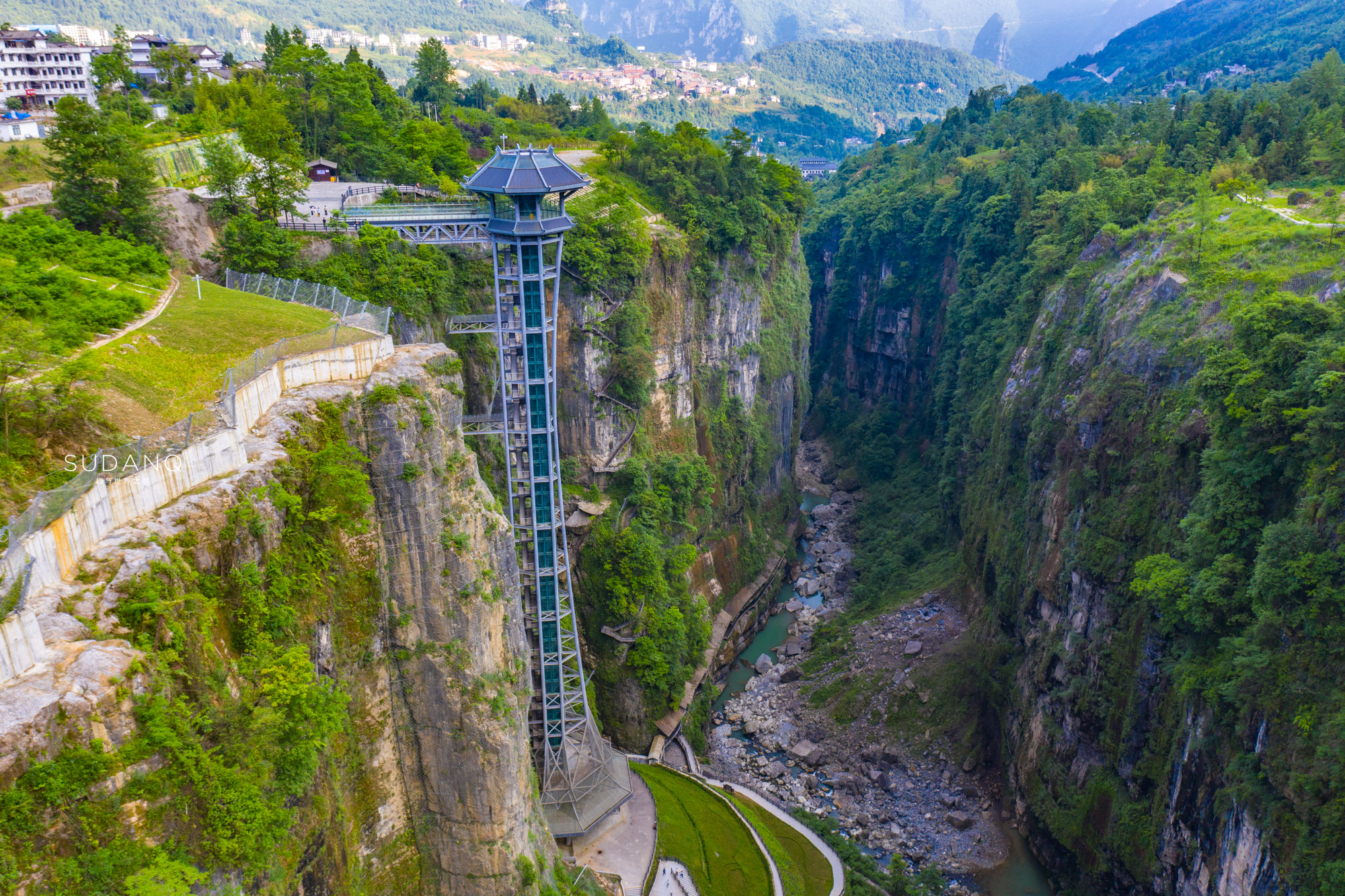 地球最美伤疤马岭河峡谷,地球最美的东非大裂谷
