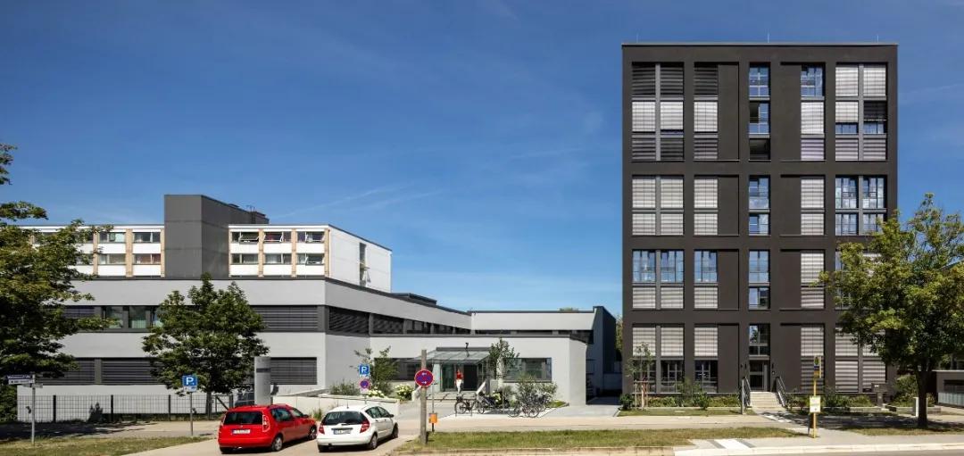 沉稳大气装修案例,低调色彩风格装修效果图