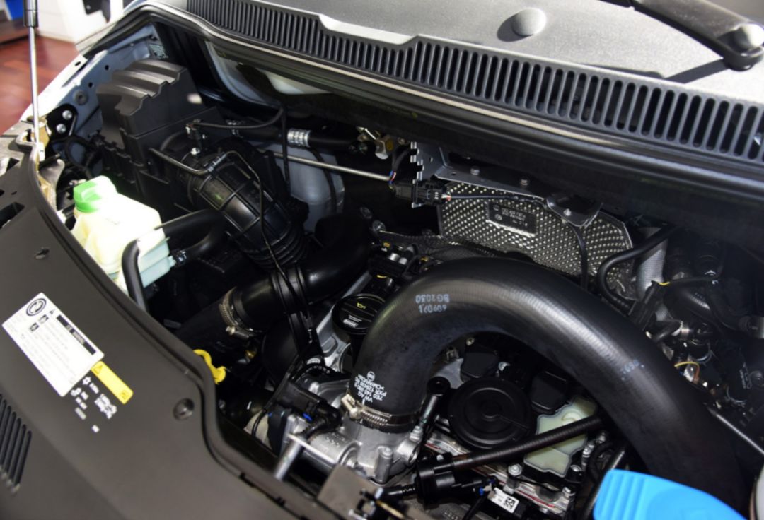 美式沙发还能越野只需2万，二手皮卡能否成为真香警告？