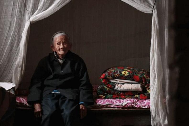 *安妇慰**韦绍兰,屈辱生下日军孩子,儿子得知身世:我要做中国人