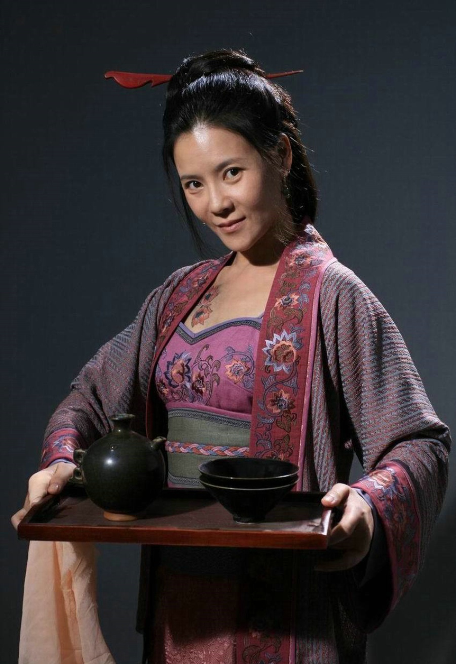 孙二娘做人肉包子而扬名天下，这等恶魔之人为何会得到谅解？