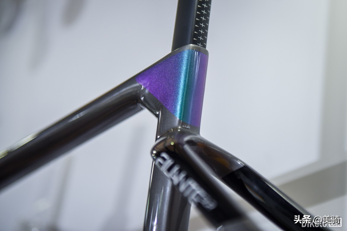 奇妙的自行车全集,上海自行车展会2023凤凰自行车