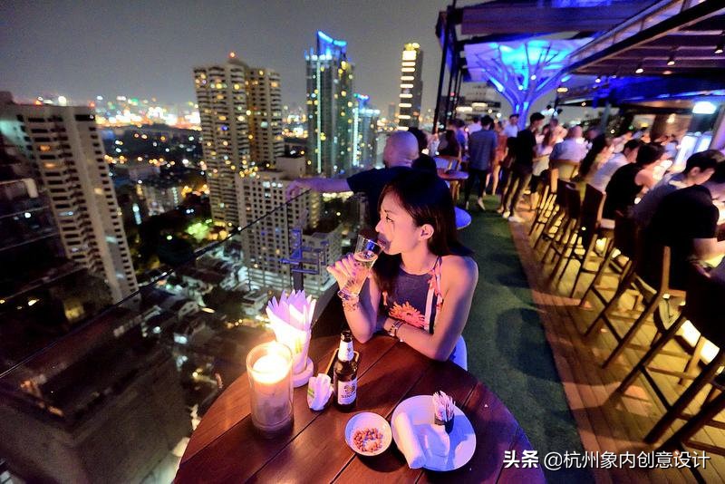 酒店的酒和商超的酒有什么区别,酒店里的酒吧好玩么