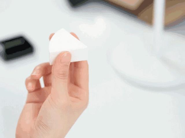 李佳琦没骗人！4万件粉底1晚卖断货，好用到连说8个omg