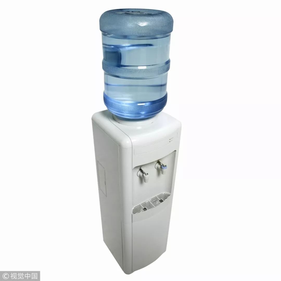 24v车载饮水机有脏怎么清洗,饮水机不清洗长期喝对身体的危害