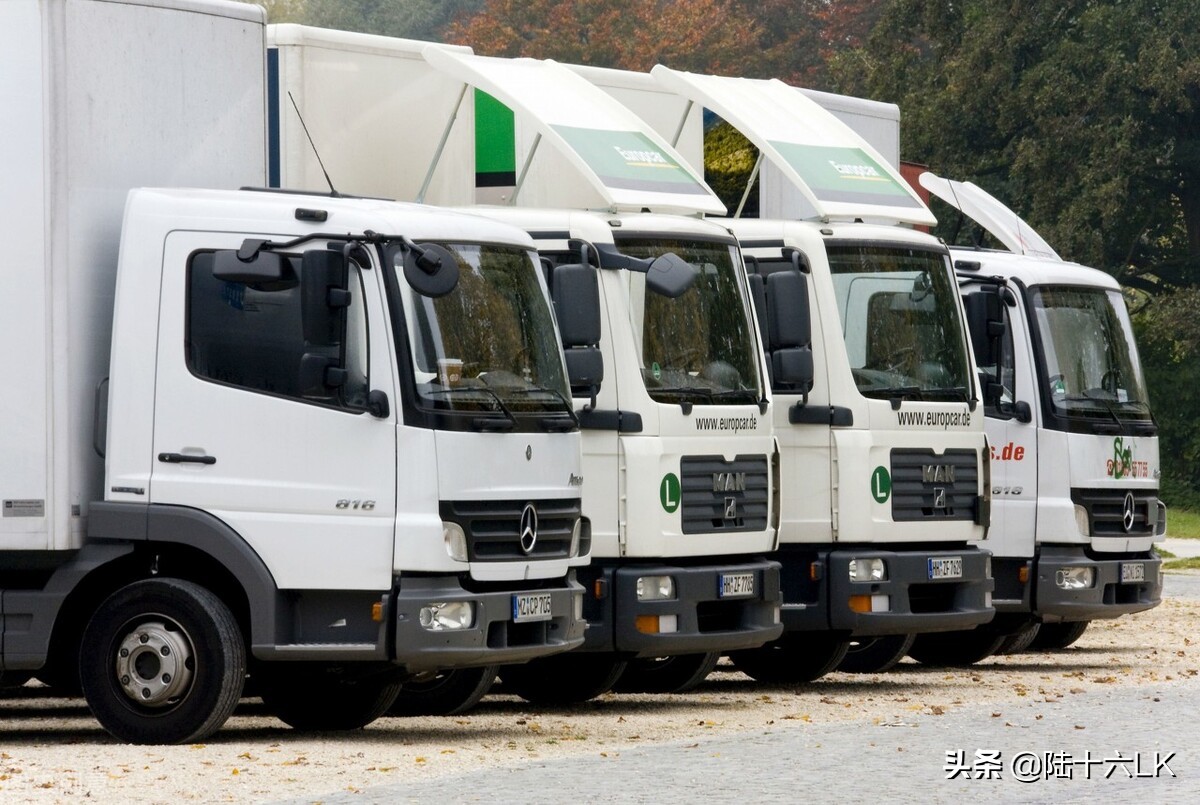 年轻人到底该不该超预算买车,年轻人买车到底该考虑什么