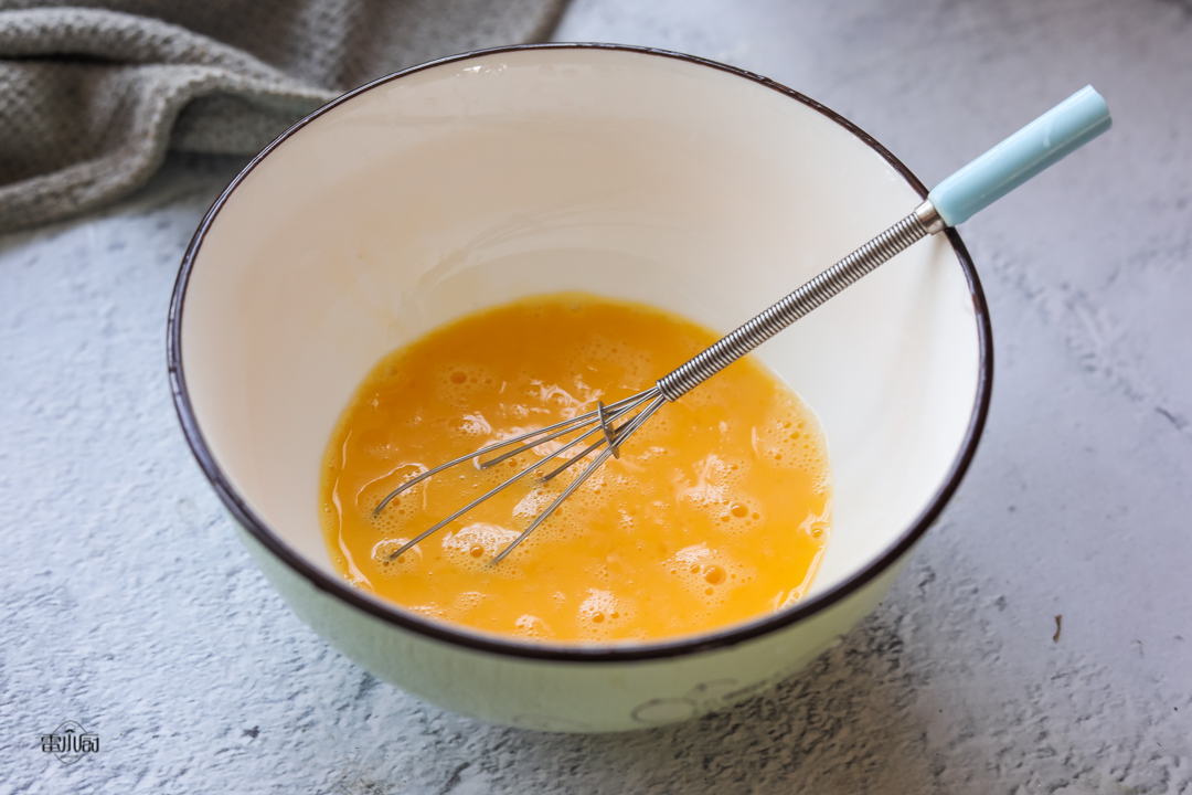 牛奶鸡蛋布丁蒸锅最简单的做法,怎么用鸡蛋牛奶做布丁