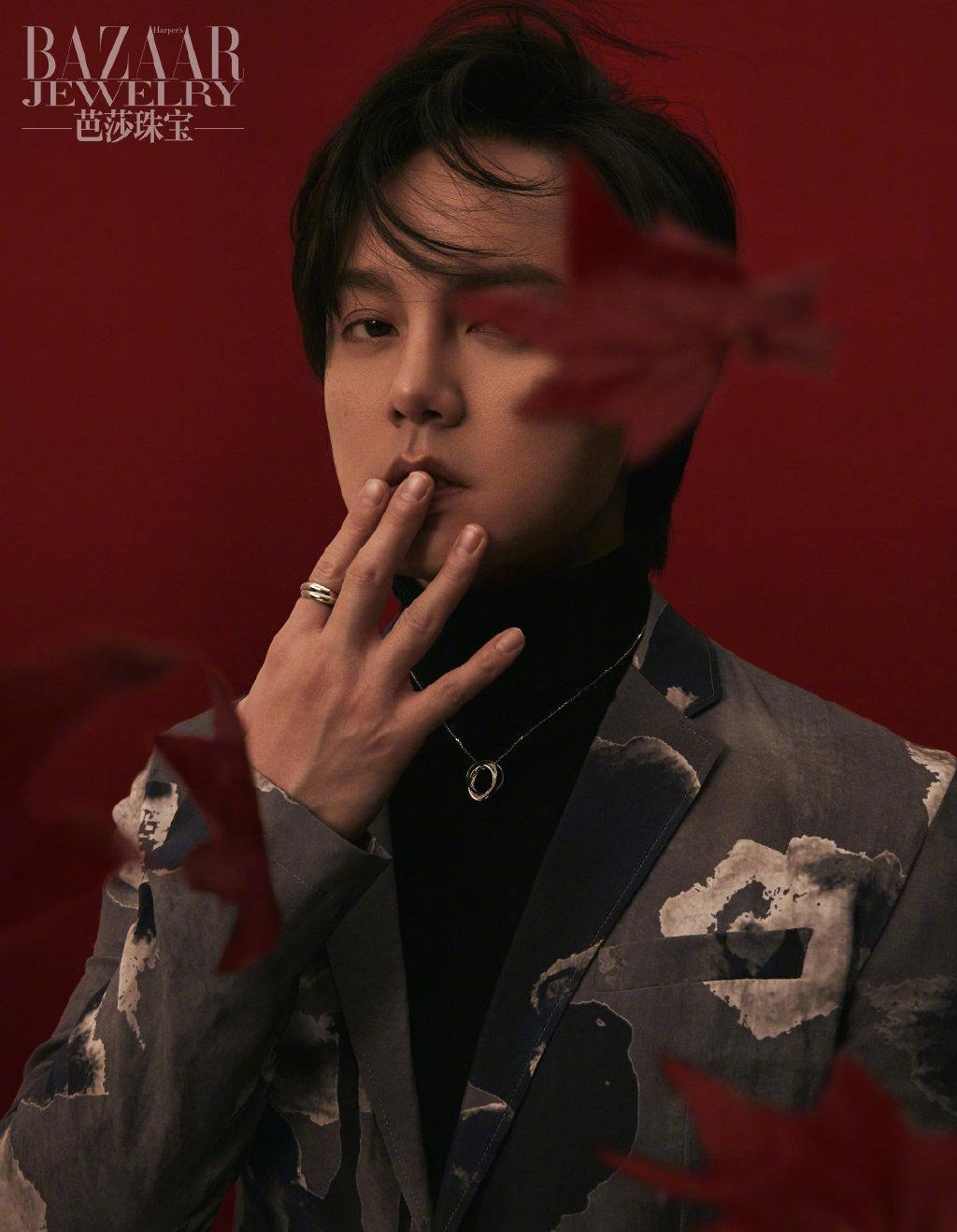 王俊凯穿西装好看,王俊凯时尚西装