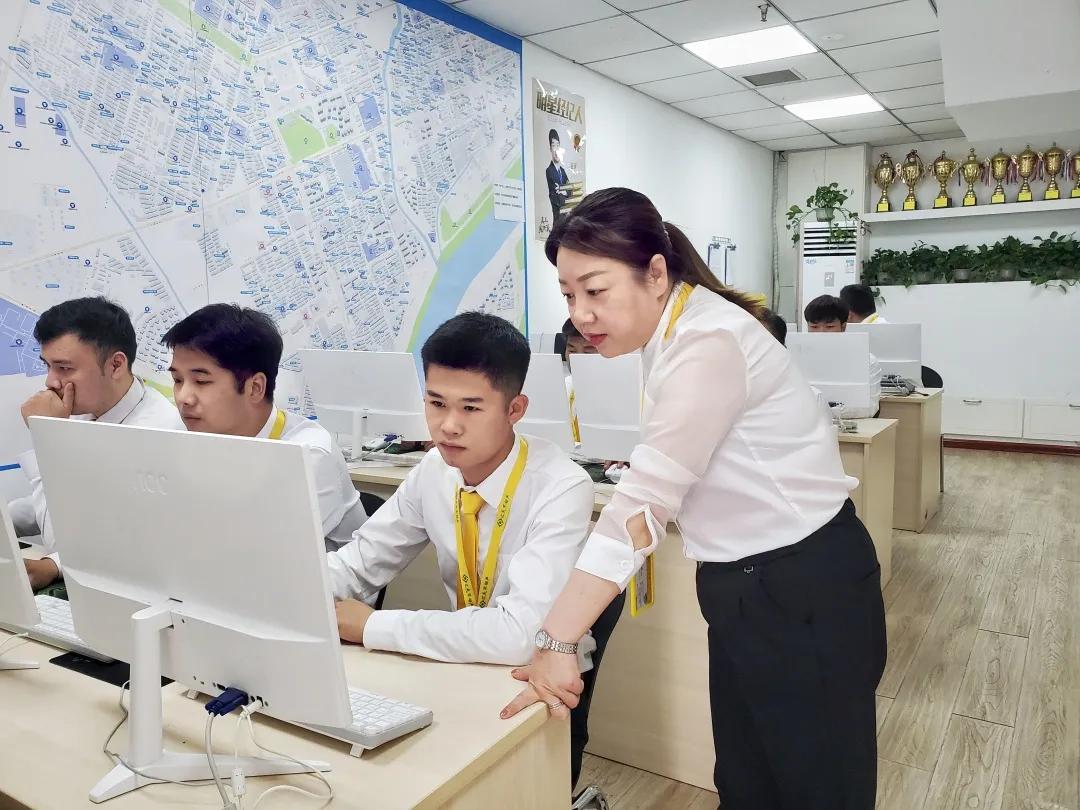 七次“我房他售标杆奖”，第一个百万经纪人诞生门店的成功秘笈