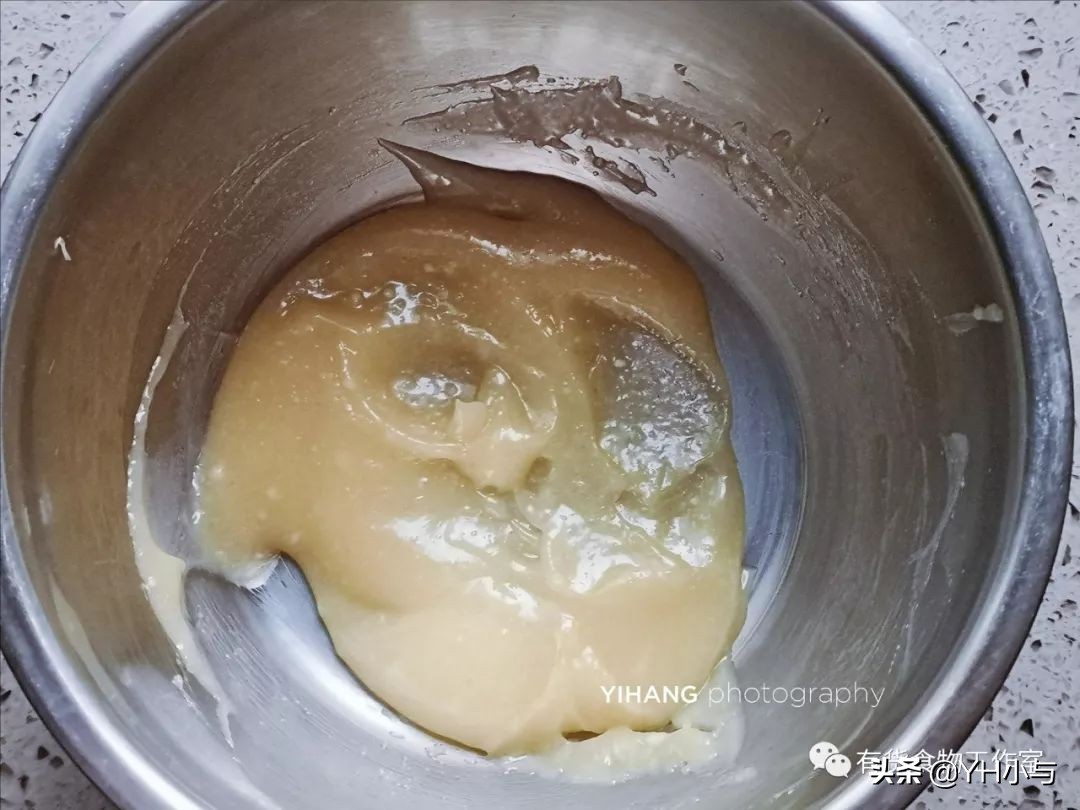 百吃不腻淡奶油椰蓉奶酪面包,手拌奶酪核桃面包