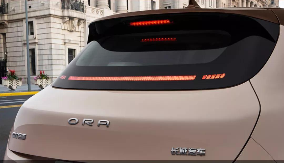 欧拉好猫尊荣复古绿,欧拉好猫新能源电动汽车