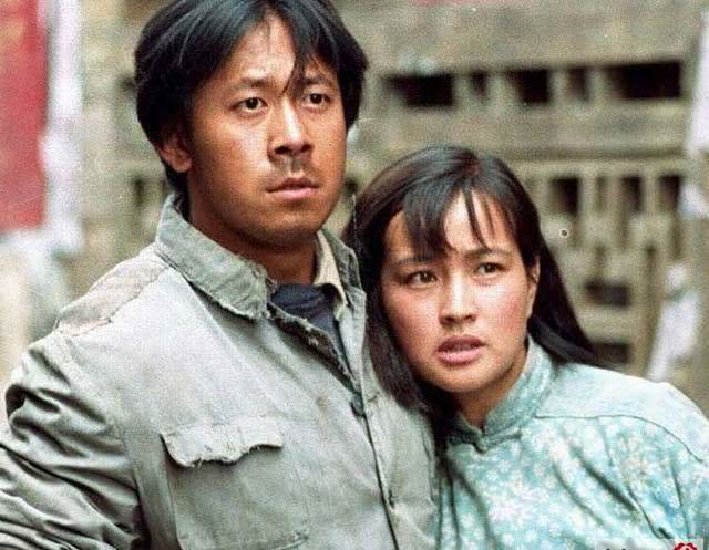 捧红姜文潘虹的谢晋，85岁去世被恶意*谤诽**，83岁遗孀见到人性之恶