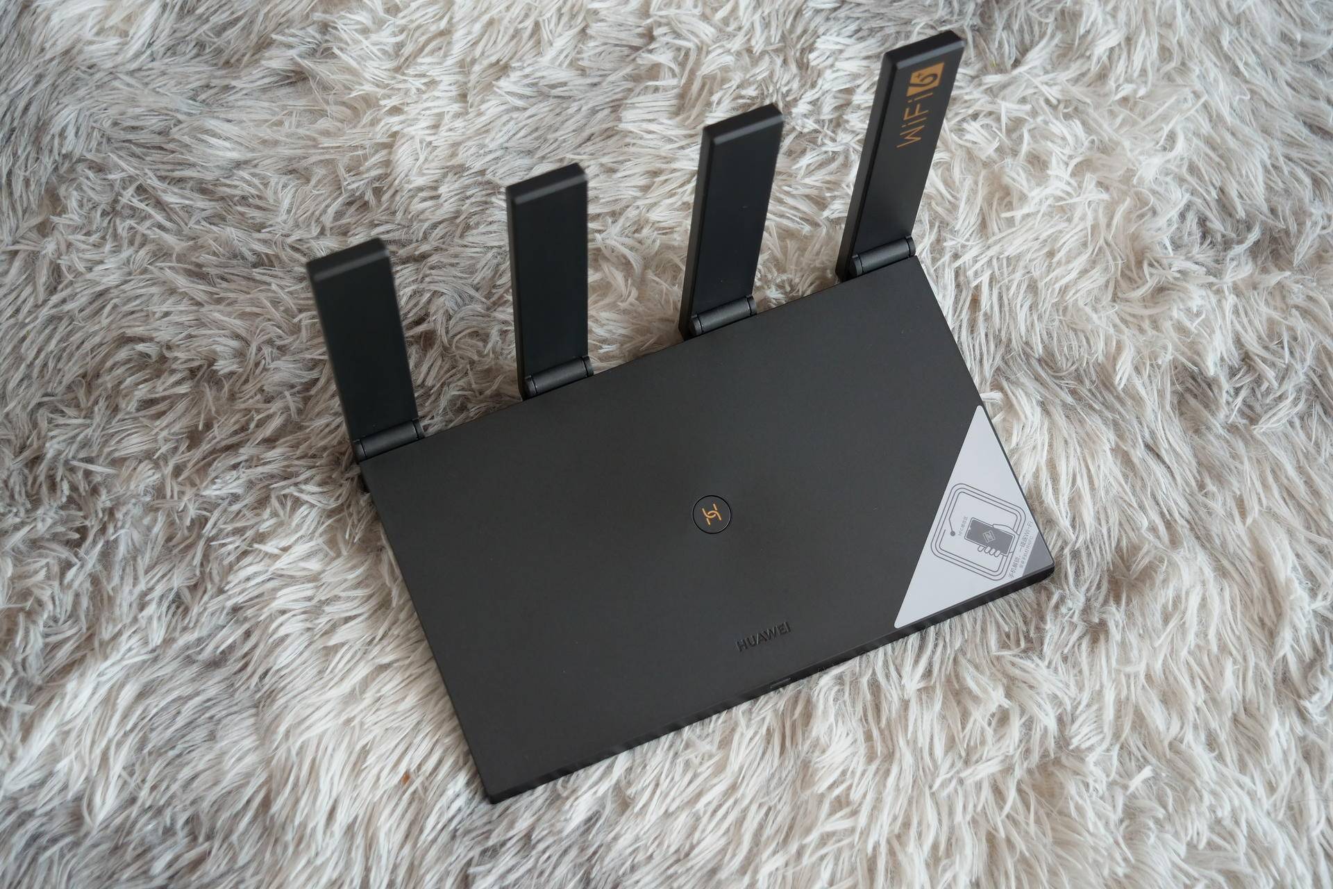 华为新品余承东泪目,余承东说的华为新机