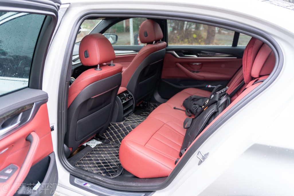 50万预算够买宝马530i吗,50万买宝马5系l4