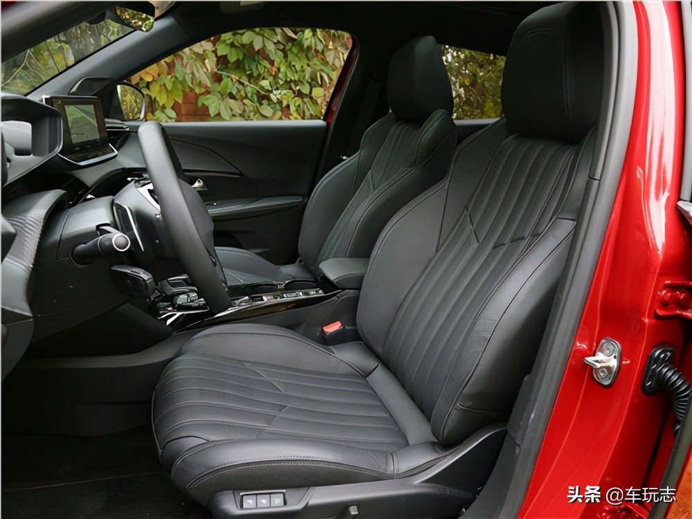 标致2008是最强小型suv,东风标致2008suv型多少钱