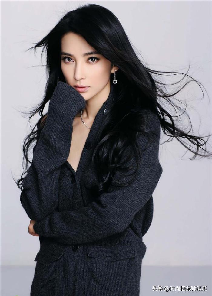 女人过了30别穿那么老气,女人过了50岁别穿几种裤子