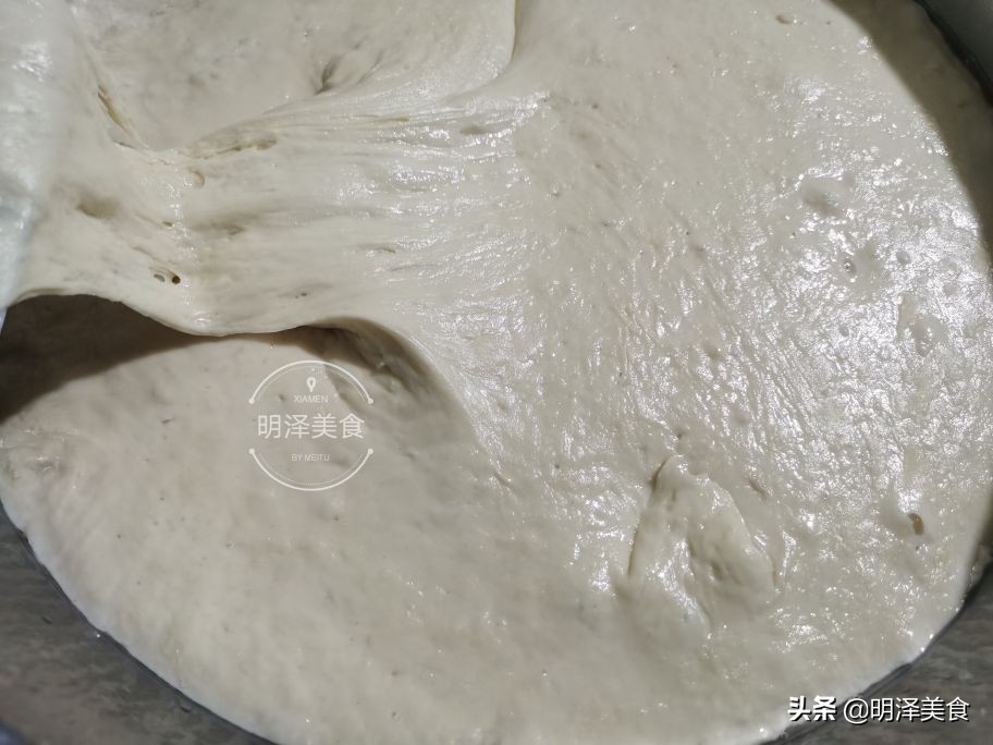 水碱馒头或开花馒头做法,怎样蒸开花大碱馒头