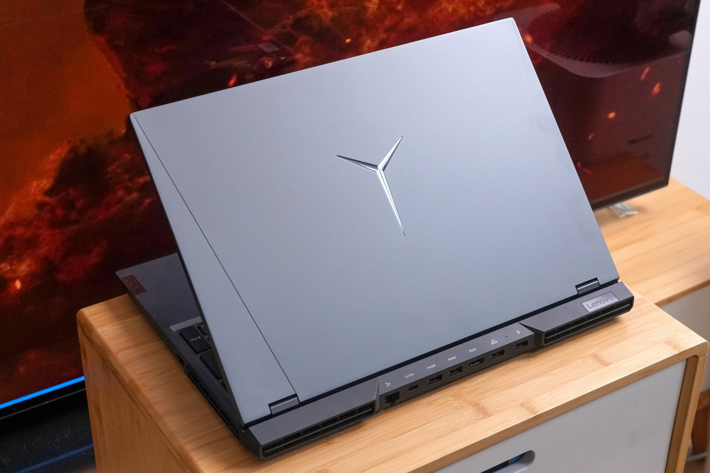 联想拯救者笔记本r9000p评测,联想拯救者笔记本r9000p开箱