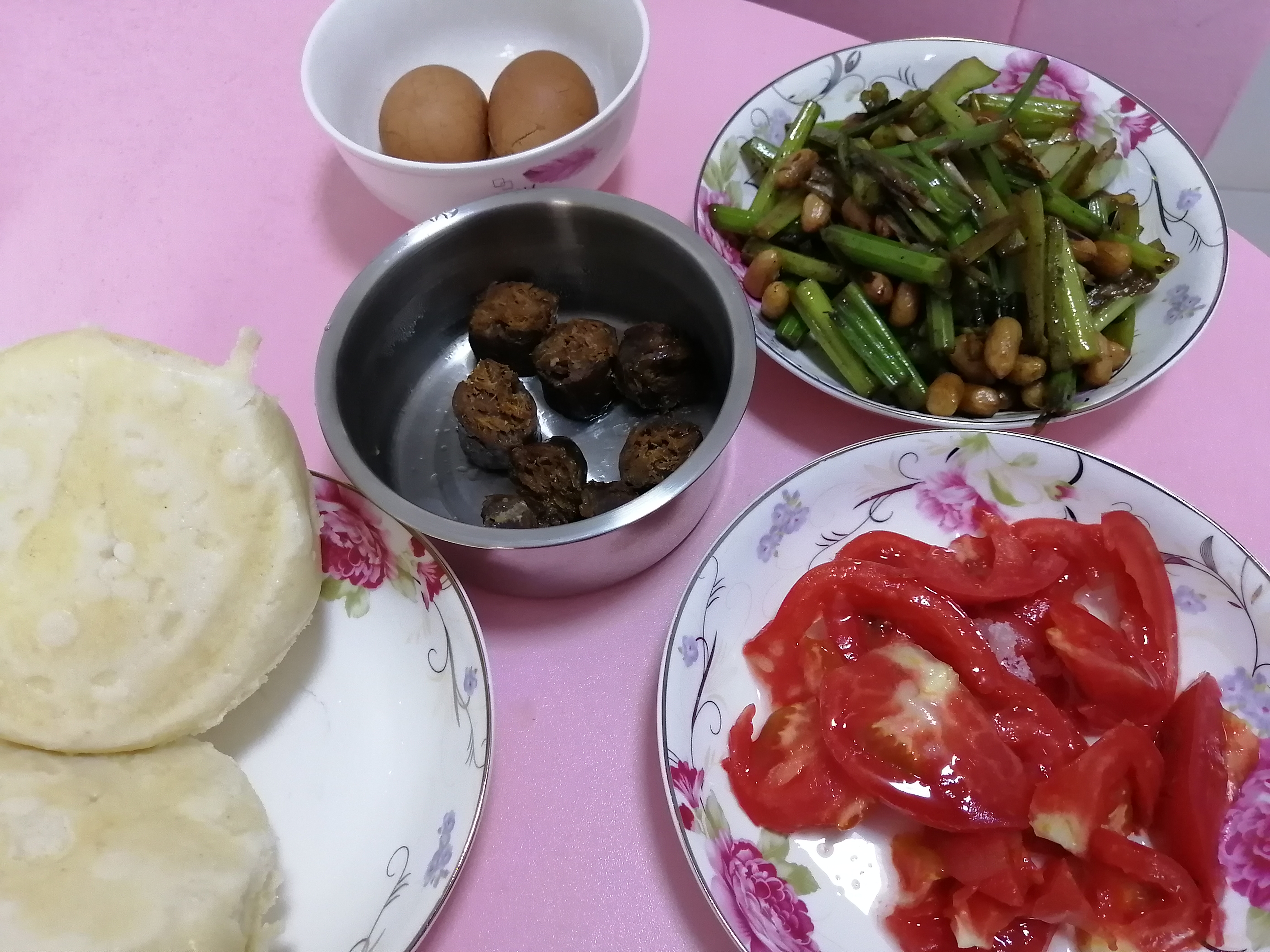 陪读之路：探秘用电炒锅做菜